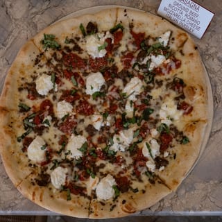 XL Lasagna Pizza